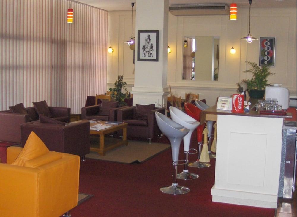 Arcadia Hotel Pretoria-Noord Extérieur photo