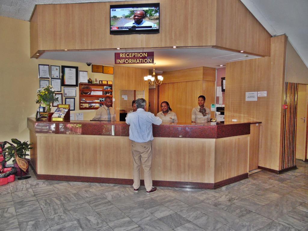 Arcadia Hotel Pretoria-Noord Extérieur photo